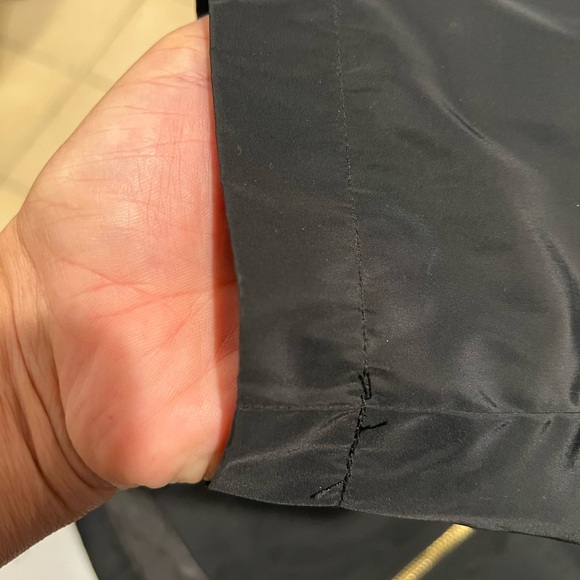 MICHAEL KORS Women's MK Trench
Coat with Hood Black Polyester Gold
Logo Size XL - Picture 11 of 11